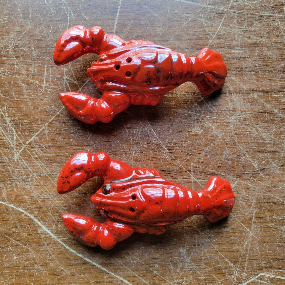 Vintage Red Lobster Ceramic Salt & Pepper Shakers New